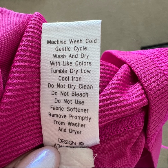 Athleta Racer Back Tank Top | Magenta | Size XL | - Picture 4 of 6